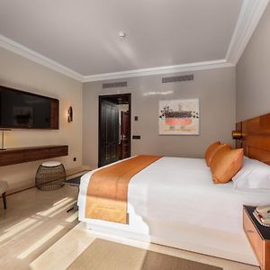 Supreme Zimmer mit Kingsize-Bett